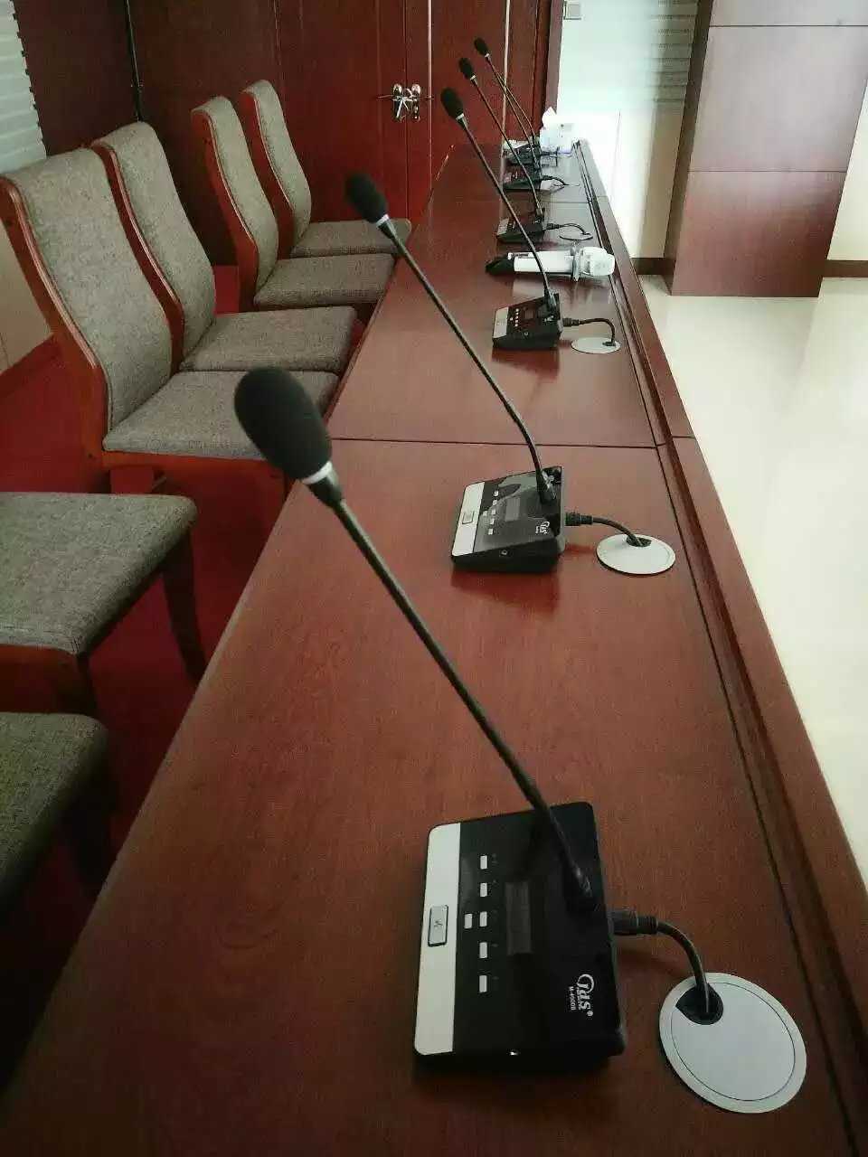 新疆工作前方指揮部湖北省會議室