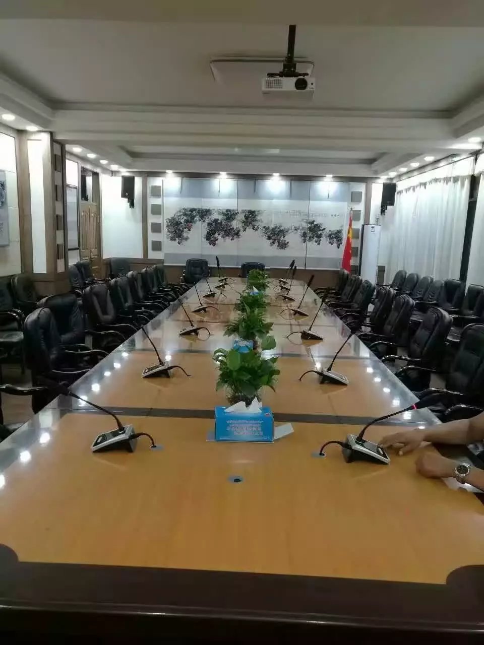 新疆哈密市行署單位會議室